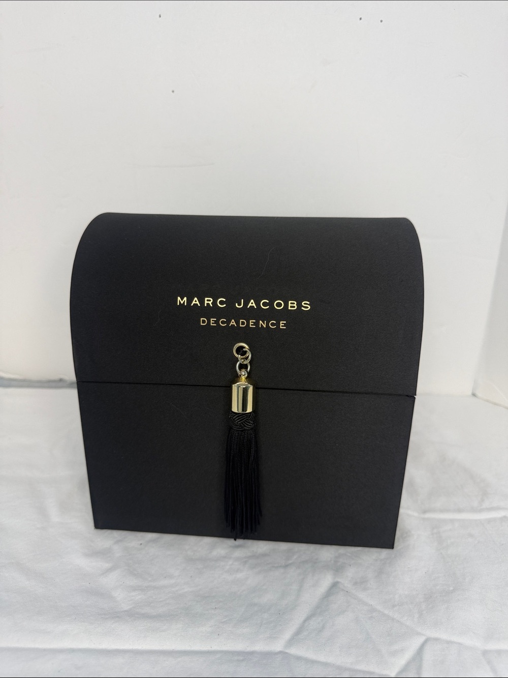 Marc Jacobs Decadence Box and clutch - Picture 1 of 11
